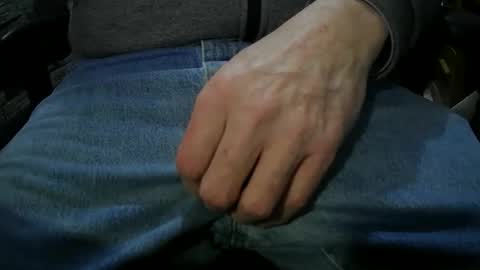 Snapshot of justme39057 chatting on November 9, 2025, 8:51 pm Justme39057 online show from November 9, 2025, 8:51 pm