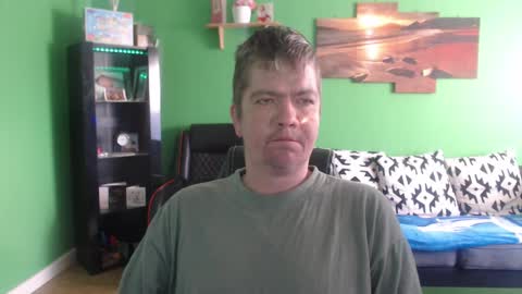 Snapshot of justme_19830331 chatting on December 2, 2024, 9:13 am Justme online show from December 2, 2024, 9:13 am