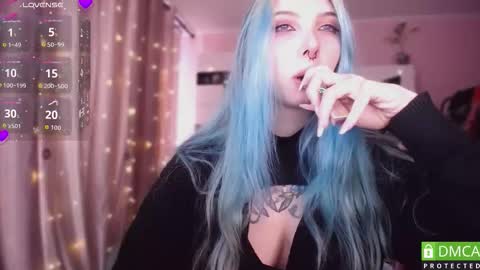 justmeowgirl online show from March 14, 2026, 5:02 am