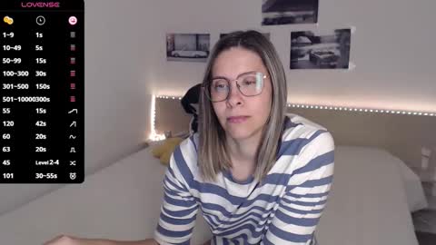 Snapshot of justmexy7 chatting on October 25, 2025, 4:20 am Julie online show from October 25, 2025, 4:20 am