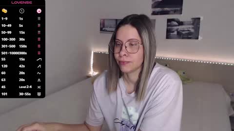 Snapshot of justmexy7 chatting on November 20, 2025, 4:56 am Julie online show from November 20, 2025, 4:56 am