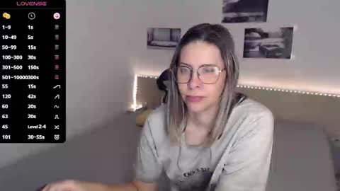 Snapshot of justmexy7 chatting on November 26, 2025, 5:08 am Julie online show from November 26, 2025, 5:08 am