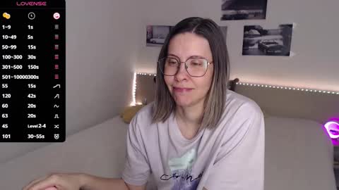 Julie online show from April 11, 2026, 3:55 am