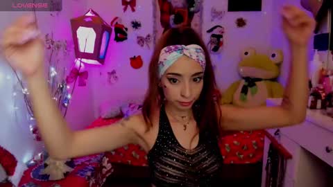 Mia online show from December 29, 2024, 5:42 am