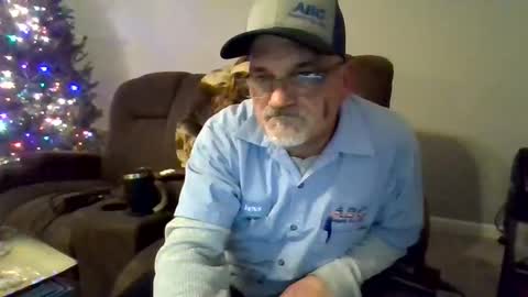 Snapshot of justredneck chatting on December 5, 2024, 6:21 am justredneck online show from December 5, 2024, 6:21 am