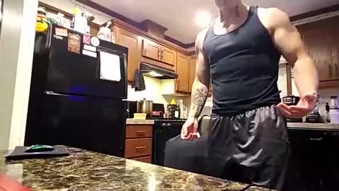 justus0624 online show from October 2, 2025, 1:23 am