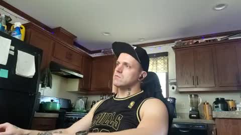 justus0624 online show from August 2, 2026, 9:35 pm