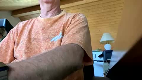 justwalter0064 online show from July 29, 2026, 9:51 am