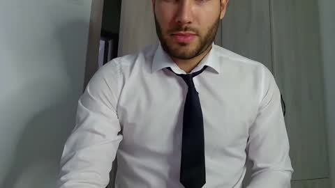 Justin online show from February 4, 2025, 6:14 am