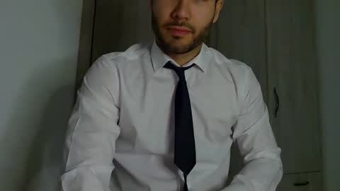 Justin online show from November 14, 2025, 6:12 am