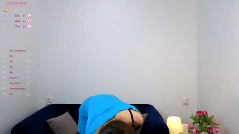 Juja and Kira online show from February 1, 2025, 6:08 pm