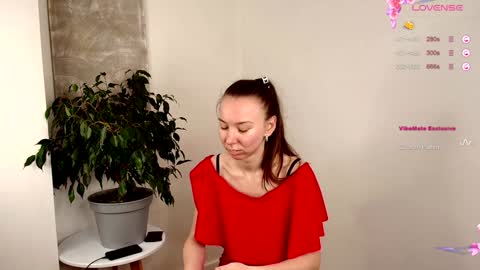 Juja and Kira online show from February 7, 2025, 3:12 am