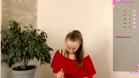 Juja and Kira online show from February 8, 2025, 9:25 pm