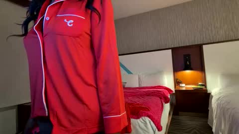 Aki Kim online show from April 21, 2026, 5:14 am