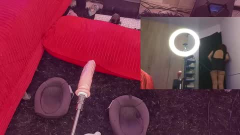  Karolin  online show from February 23, 2025, 12:30 am