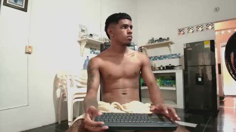 Snapshot of k_florez chatting on April 16, 2026, 5:47 pm k_florez online show from April 16, 2026, 5:47 pm