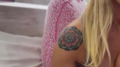 kaaaylapaaayla online show from February 1, 2026, 5:33 pm