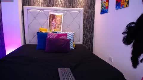 Kat online show from February 28, 2026, 4:35 am