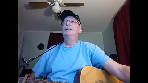 Snapshot of kabriggs136 chatting on February 20, 2025, 11:54 pm kabriggs136 online show from February 20, 2025, 11:54 pm