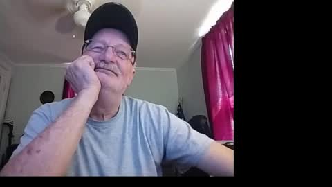 Snapshot of kabriggs136 chatting on October 1, 2025, 6:36 pm kabriggs136 online show from October 1, 2025, 6:36 pm