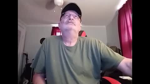 Snapshot of kabriggs136 chatting on October 6, 2025, 6:16 pm kabriggs136 online show from October 6, 2025, 6:16 pm