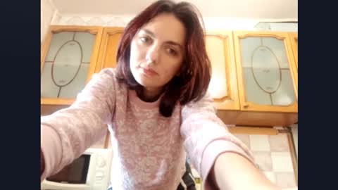 Nika online show from October 17, 2025, 6:27 am