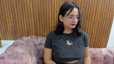 Kyelie online show from February 18, 2025, 3:54 pm