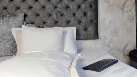 Snapshot of kael_brown1 chatting on February 2, 2025, 10:35 am KAEL online show from February 2, 2025, 10:35 am