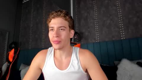 Snapshot of kael_brown1 chatting on November 2, 2025, 11:56 am KAEL online show from November 2, 2025, 11:56 am