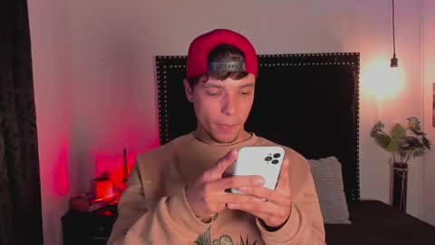 Snapshot of kael_owens chatting on February 9, 2025, 5:40 am Kael Owens online show from February 9, 2025, 5:40 am