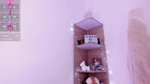 Snapshot of kaelaa18 chatting on December 13, 2024, 4:16 pm Kaela online show from December 13, 2024, 4:16 pm