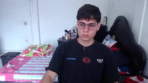 Snapshot of kafer_1022 chatting on February 14, 2026, 6:26 pm kafer online show from February 14, 2026, 6:26 pm