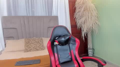 Snapshot of kai_storn chatting on February 8, 2026, 11:02 am kai_storn online show from February 8, 2026, 11:02 am