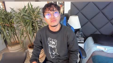 kai_storn online show from April 1, 2026, 11:22 am