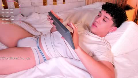 Kai online show from November 3, 2025, 11:22 am