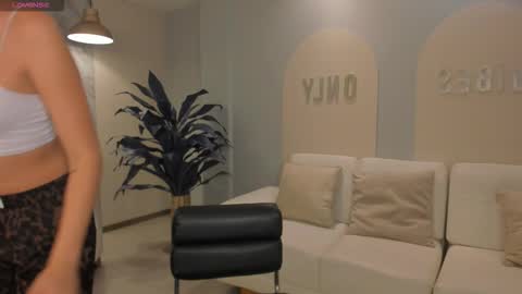 Kaia Ferreira online show from February 8, 2026, 11:46 am