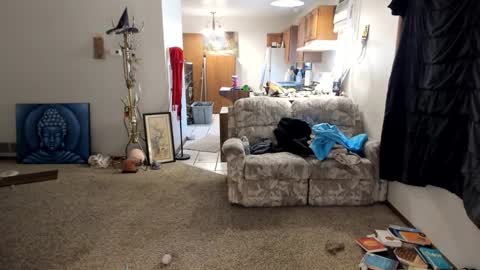 Kaiku77 online show from November 27, 2025, 5:15 pm