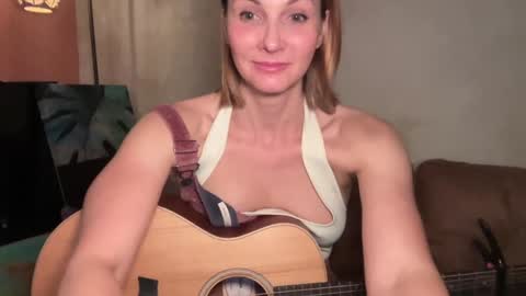 Kailee Smile online show from February 8, 2025, 7:26 am