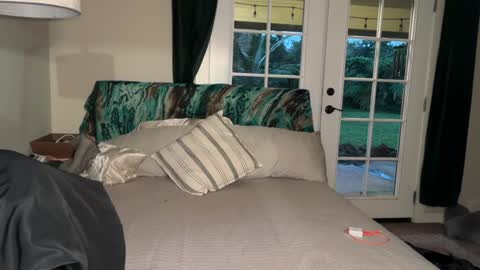 Kailee Smile online show from February 12, 2026, 4:29 am