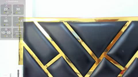 kelly online show from September 14, 2025, 11:09 am