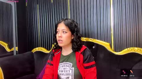 kaira_luxury online show from May 6, 2026, 3:02 am