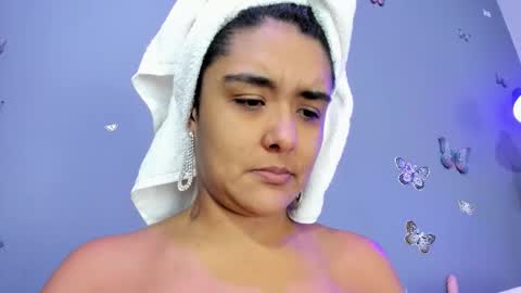 kaira_mosse_ online show from October 21, 2025, 12:17 pm