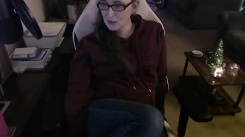 Camprincess331 online show from December 15, 2024, 1:24 am