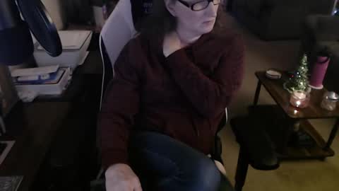 Camprincess331 online show from December 16, 2024, 1:10 am