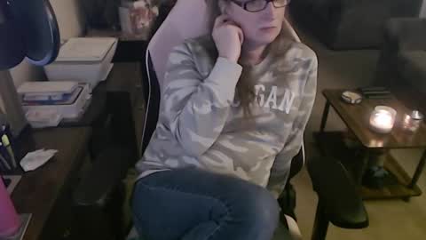 Camprincess331 online show from January 3, 2025, 1:05 am