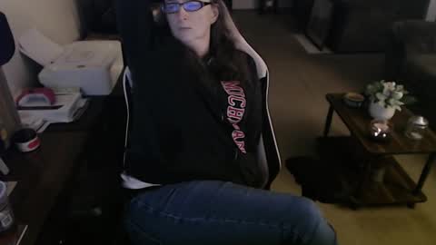 Snapshot of kait331 chatting on February 19, 2026, 2:18 am Camprincess331 online show from February 19, 2026, 2:18 am