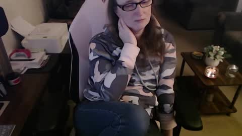 Snapshot of kait331 chatting on February 20, 2026, 2:30 am Camprincess331 online show from February 20, 2026, 2:30 am