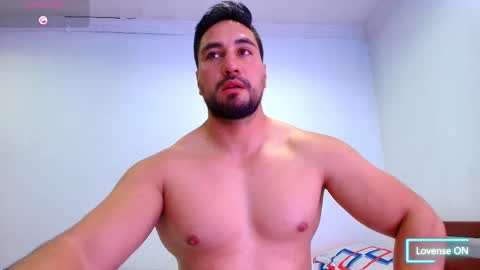 Thomas online show from December 21, 2025, 10:28 pm