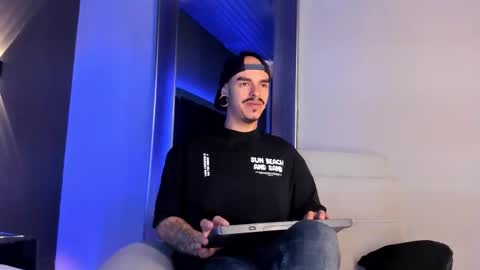 Kale online show from October 20, 2025, 11:21 am