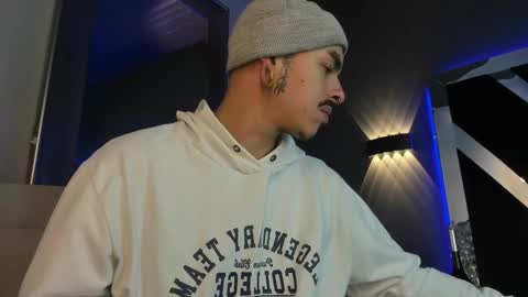 Kale online show from November 17, 2025, 11:49 am